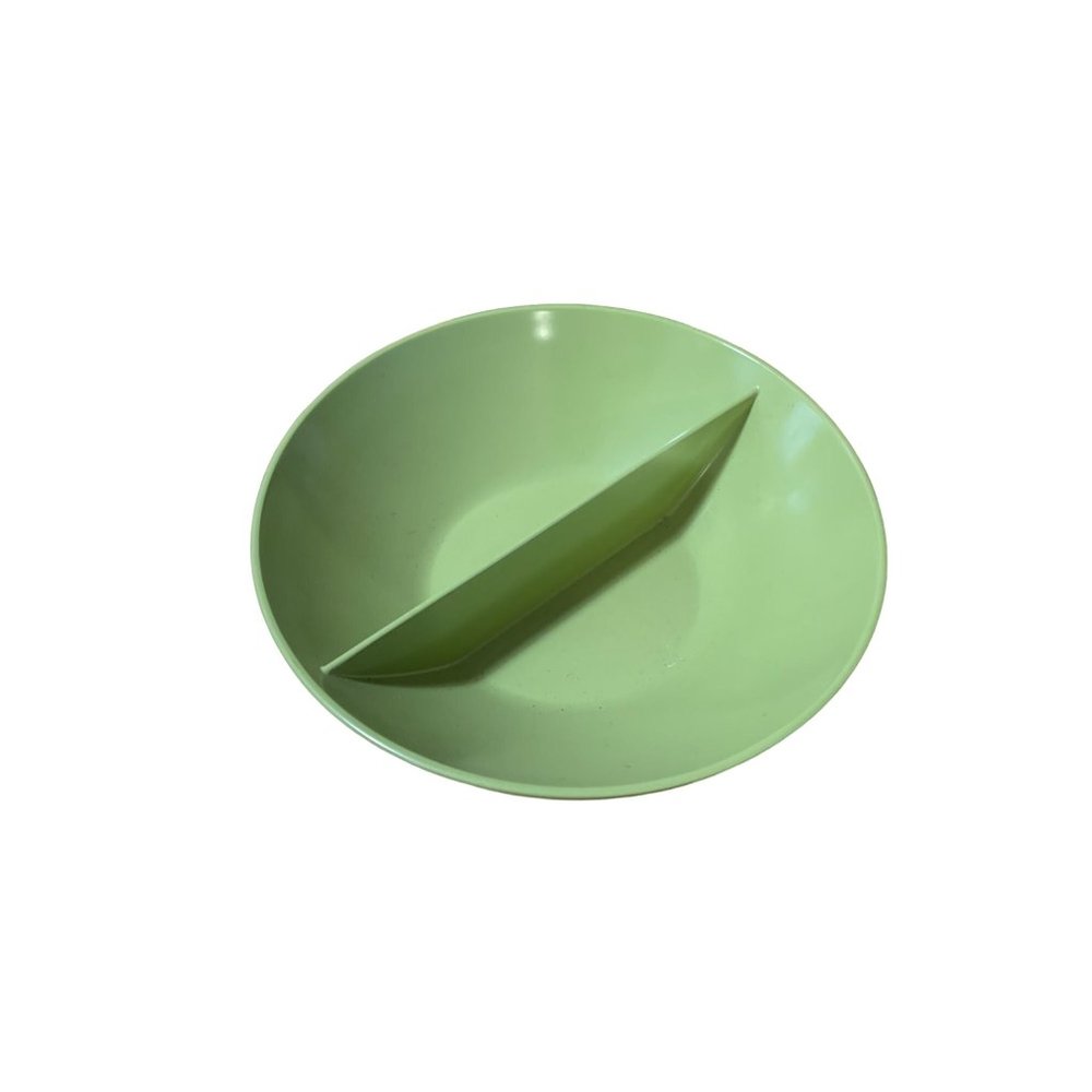 Melmac Mallo Belle Green Serving Bowl Divided Melamine 8.5 in diameter